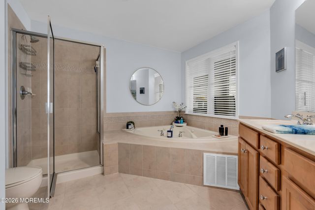 9 S Shore Drive, South Amboy, NJ 08879
