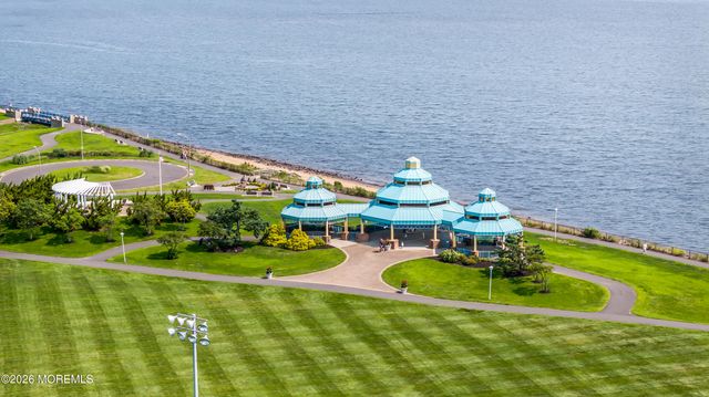 9 S Shore Drive, South Amboy, NJ 08879