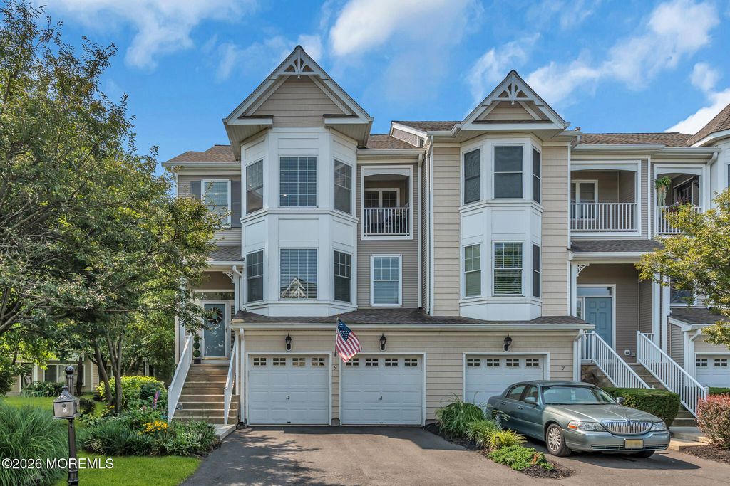 9 S Shore Drive, South Amboy, NJ 08879