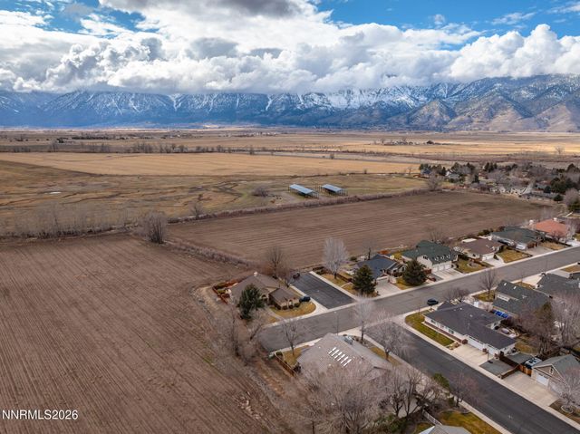 1636 Mackland Avenue, Minden, NV 89423