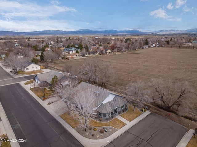 1636 Mackland Avenue, Minden, NV 89423