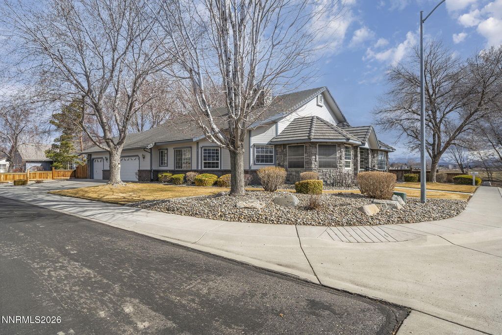 1636 Mackland Avenue, Minden, NV 89423