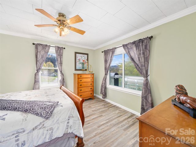173 Odoms Chapel Road, Bakersville, NC 28705