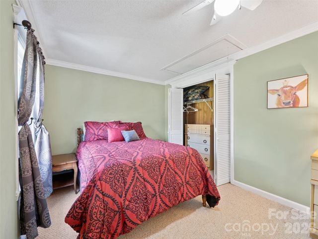173 Odoms Chapel Road, Bakersville, NC 28705