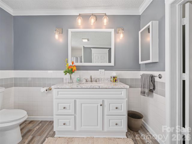 173 Odoms Chapel Road, Bakersville, NC 28705