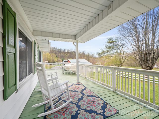 173 Odoms Chapel Road, Bakersville, NC 28705