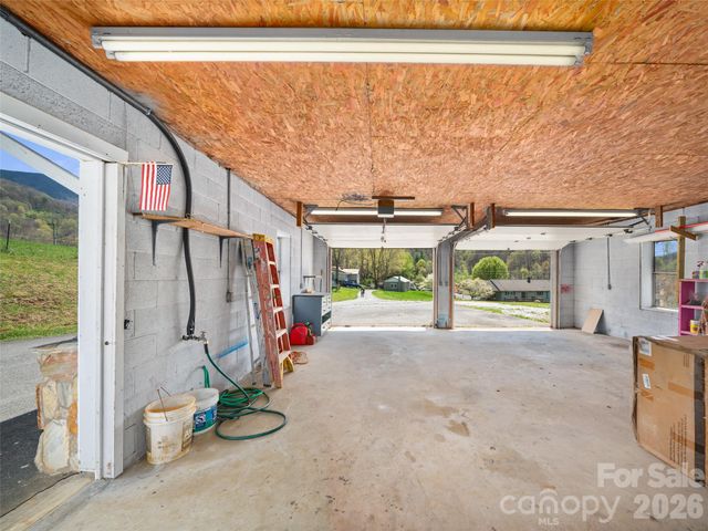 173 Odoms Chapel Road, Bakersville, NC 28705