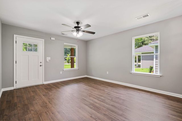 3686 GREY RD, Memphis, TN 38108