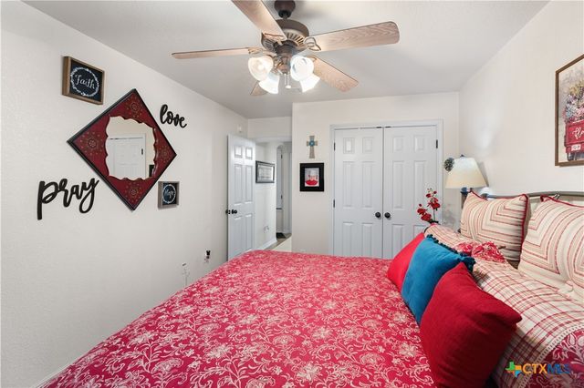 1425 Moccasin Bend Road, Gatesville, TX 76528