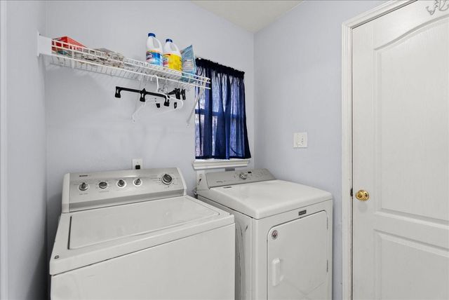 4019 Applerock Drive, Baytown, TX 77521