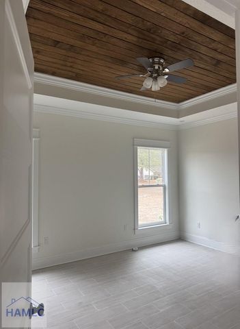 243 Charlton Street, Jesup, GA 31545