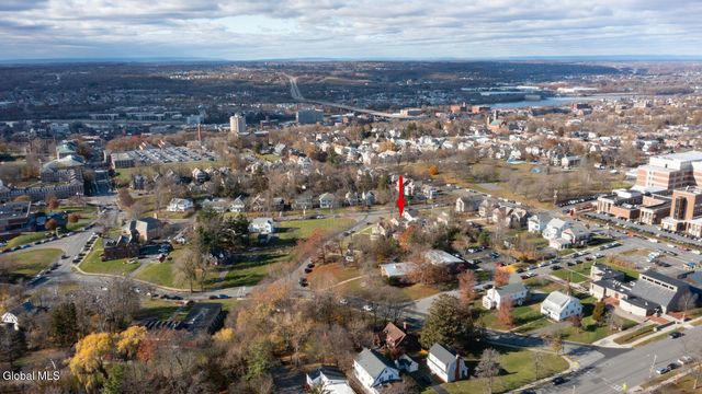 1 McLeod Road, Troy, NY 12180