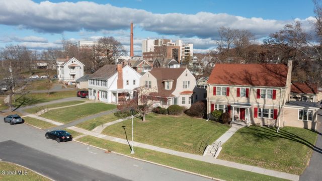 1 McLeod Road, Troy, NY 12180