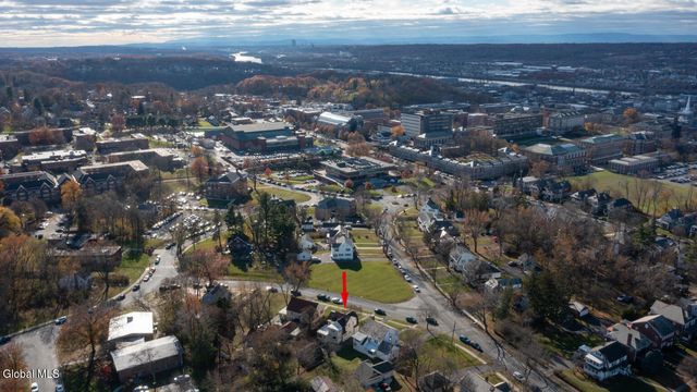 1 McLeod Road, Troy, NY 12180