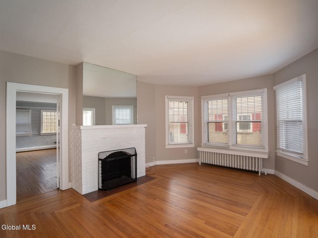 1 McLeod Road, Troy, NY 12180