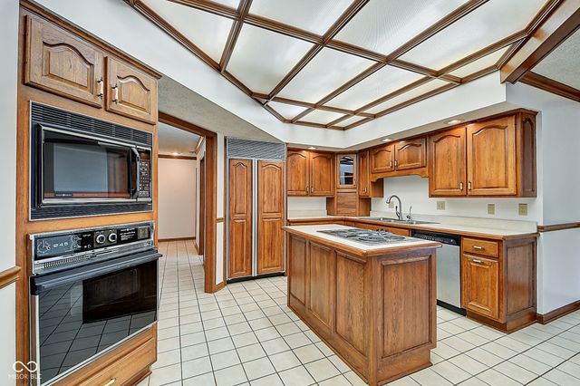 7302 Cherryhill Drive, Indianapolis, IN 46254