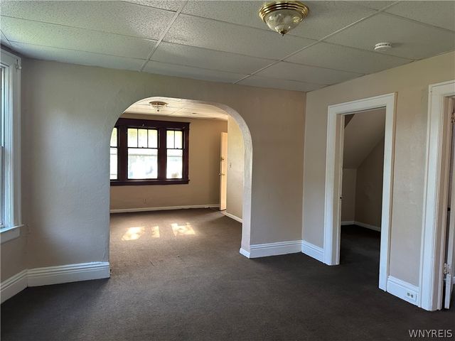 27 Moselle Street, Buffalo, NY 14211