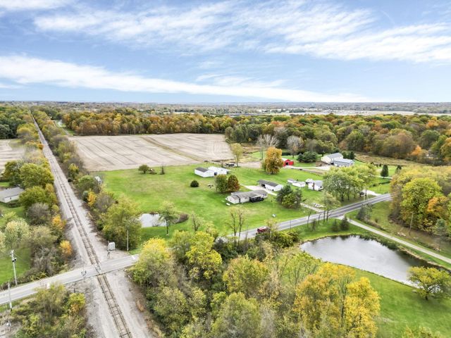 6595 Watkins Road SW, Pataskala, OH 43062