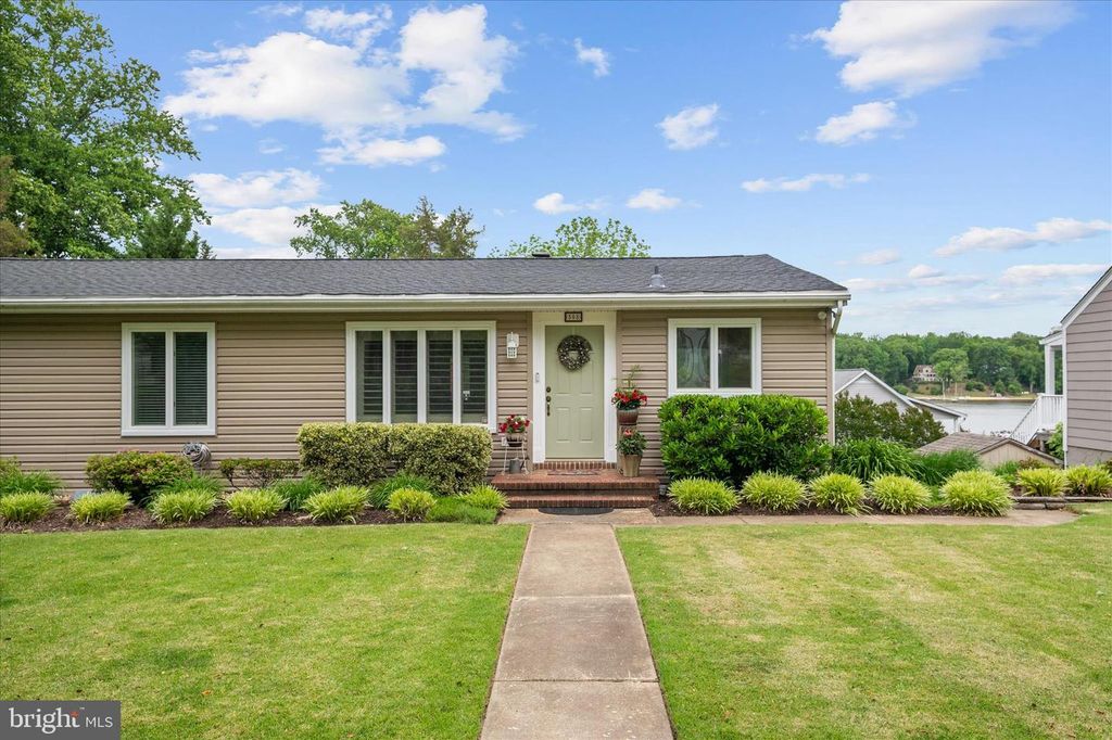 Image 49 of property listing at 508 WALNUT DR, Riva, MD 21140