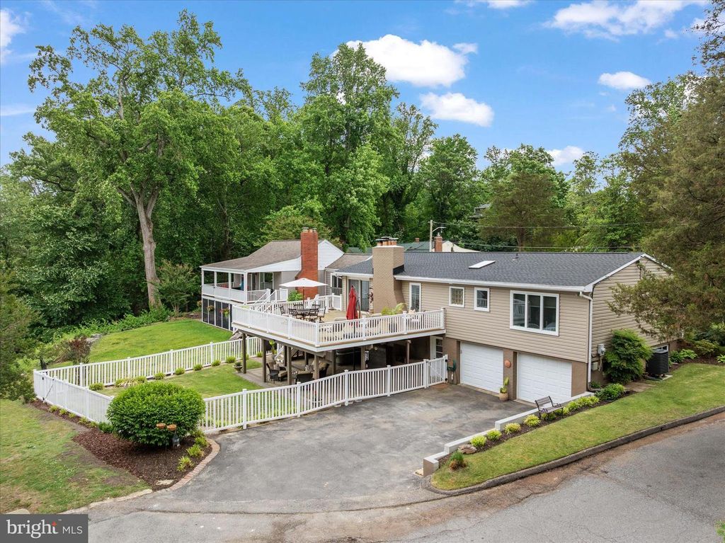 Image 58 of property listing at 508 WALNUT DR, Riva, MD 21140