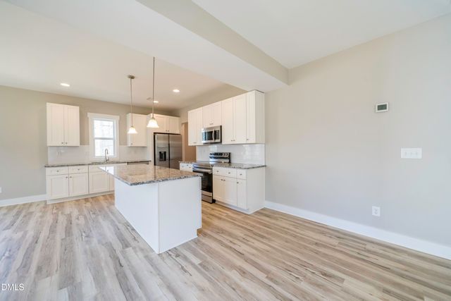 918 N Bickett Boulevard, Louisburg, NC 27549
