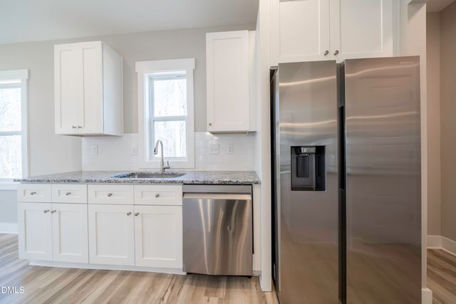 918 N Bickett Boulevard, Louisburg, NC 27549