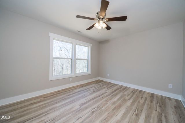 918 N Bickett Boulevard, Louisburg, NC 27549