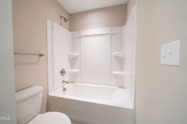 918 N Bickett Boulevard, Louisburg, NC 27549