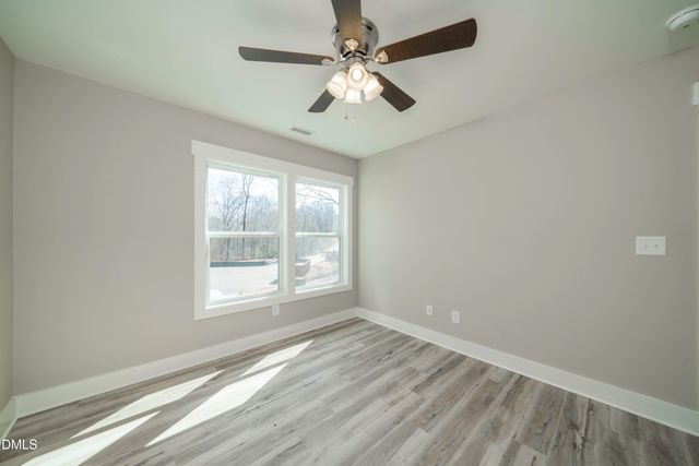 918 N Bickett Boulevard, Louisburg, NC 27549