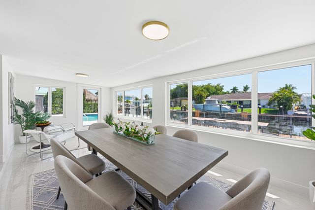 2280 SE 10th Court, Pompano Beach, FL 33062