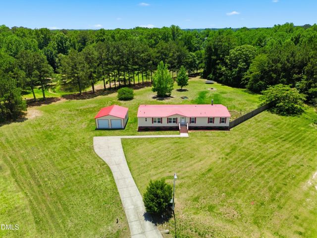 175 & 179 Emerson Lane, Smithfield, NC 27577
