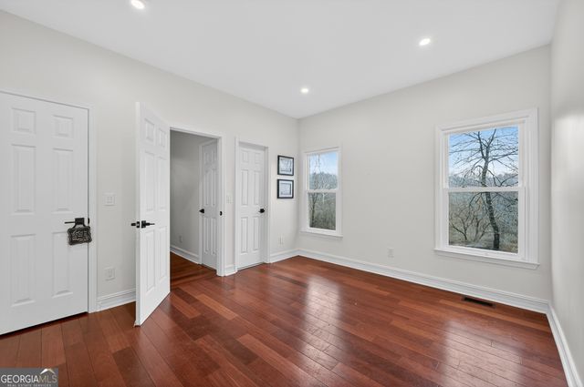 2281 Barrett Drive, Cumming, GA 30040