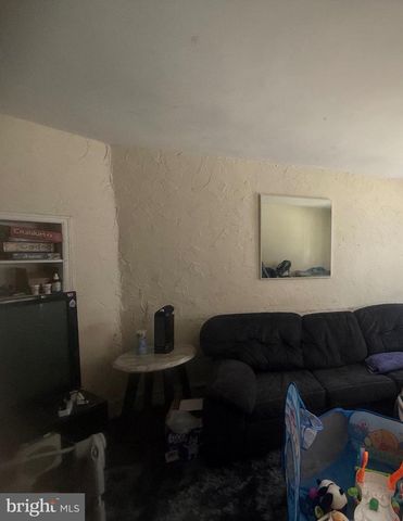 82 HARTLEY RD, Lansdowne, PA 19050