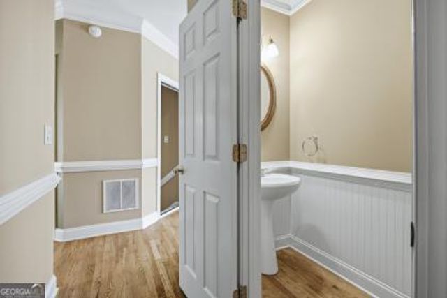 867 Blue Heather Court, Lawrenceville, GA 30045