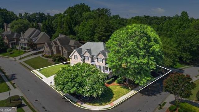 867 Blue Heather Court, Lawrenceville, GA 30045