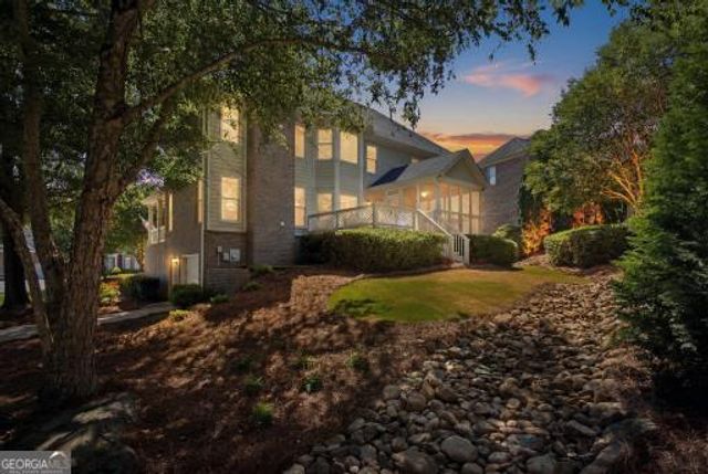 867 Blue Heather Court, Lawrenceville, GA 30045
