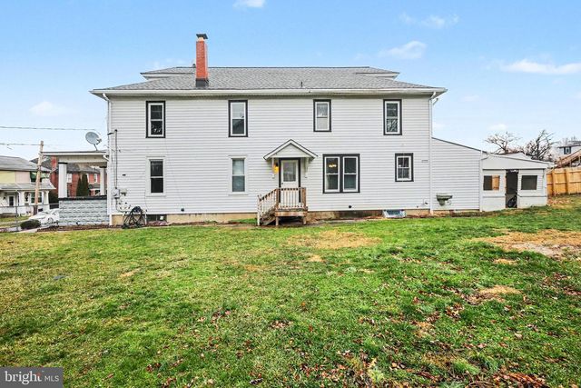 2721 BUTLER ST, Harrisburg, PA 17103