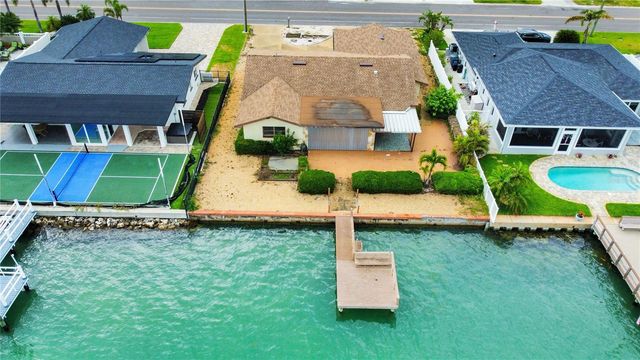 750 115TH AVENUE, Treasure Island, FL 33706