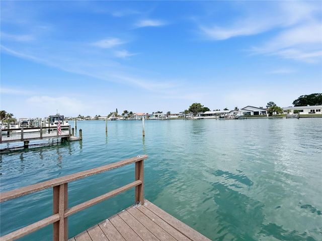 750 115TH AVENUE, Treasure Island, FL 33706