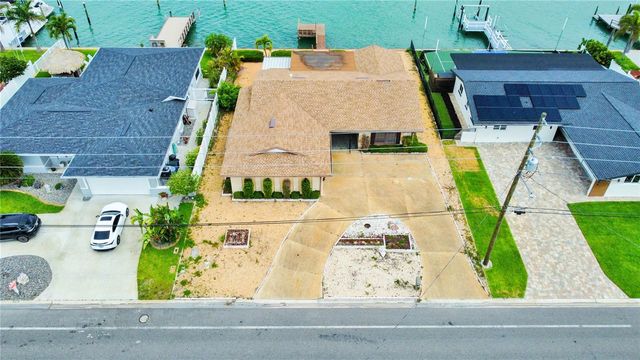 750 115TH AVENUE, Treasure Island, FL 33706