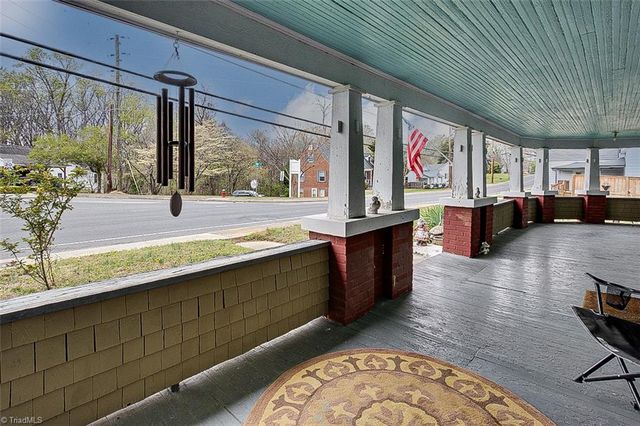 303 Coleridge Road, Ramseur, NC 27316