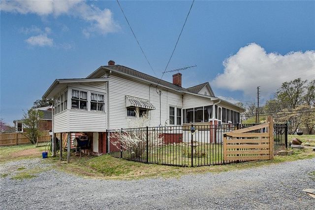 303 Coleridge Road, Ramseur, NC 27316