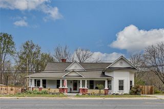 303 Coleridge Road, Ramseur, NC 27316