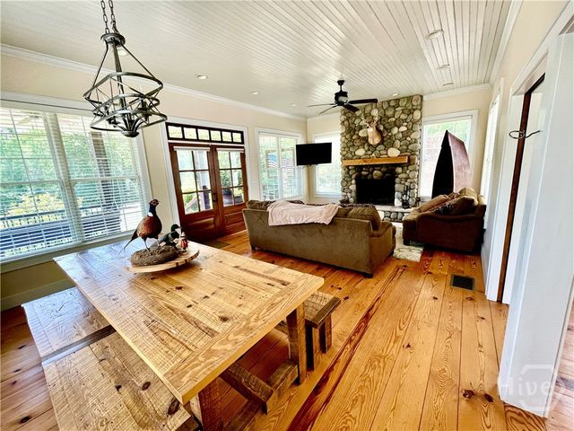 156 Lake Oglethorpe Drive, Arnoldsville, GA 30619