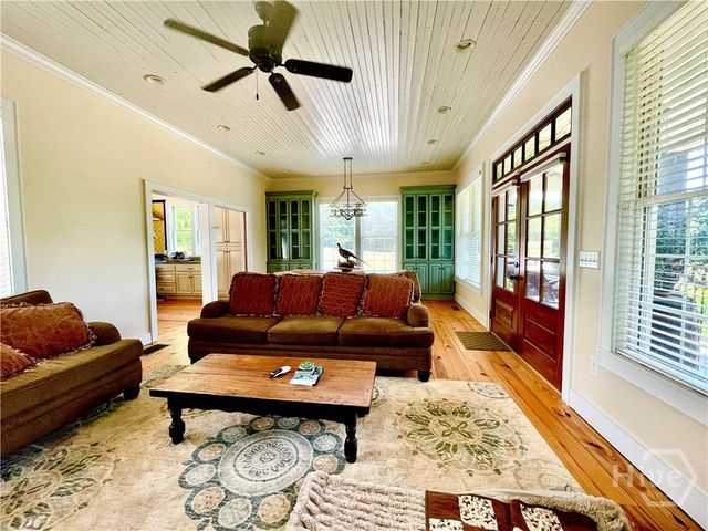 156 Lake Oglethorpe Drive, Arnoldsville, GA 30619