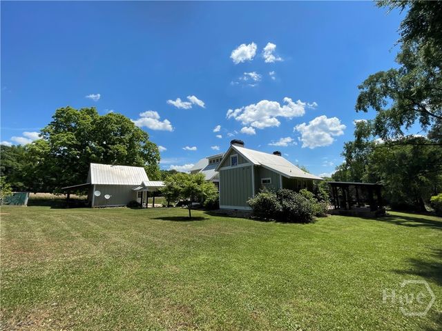 156 Lake Oglethorpe Drive, Arnoldsville, GA 30619