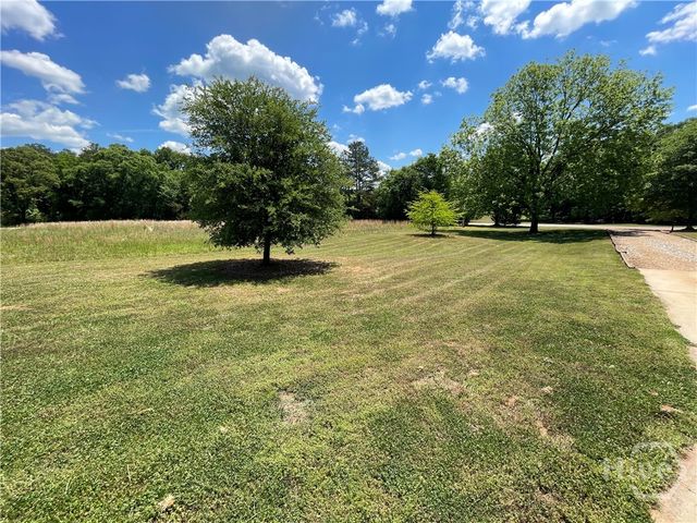 156 Lake Oglethorpe Drive, Arnoldsville, GA 30619