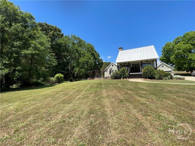 156 Lake Oglethorpe Drive, Arnoldsville, GA 30619