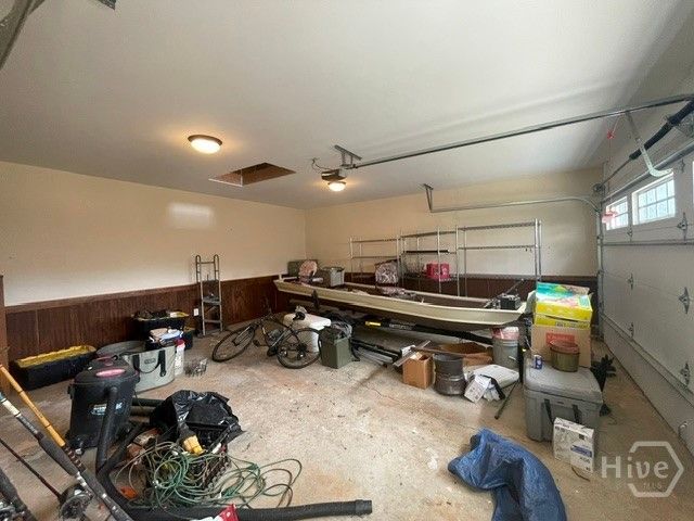 156 Lake Oglethorpe Drive, Arnoldsville, GA 30619
