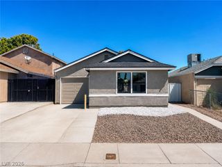 6794 Mangrum Circle, Las Vegas, NV 89103